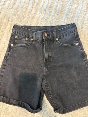 High-Waist Black Denim Shorts 25P Gap